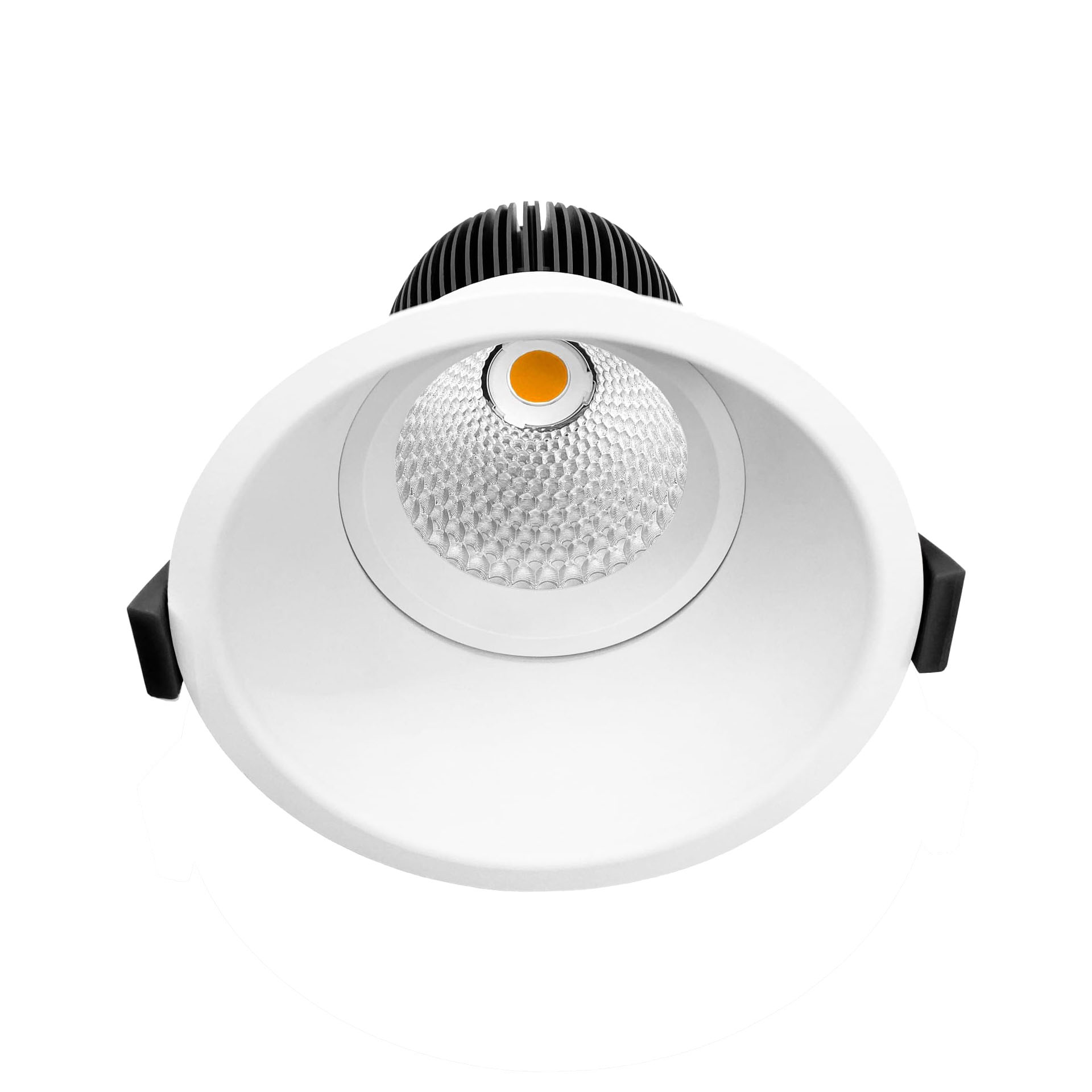 faze-edge135-white-dec2020